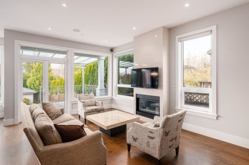 4341 3Rd Avenue W, Vancouver, BC 