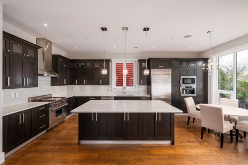 4341 3Rd Avenue W, Vancouver, BC 
