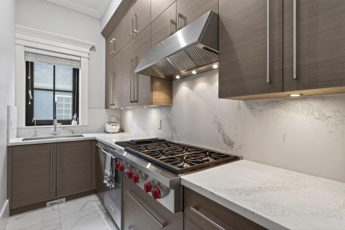 2168 22Nd Avenue W, Vancouver, BC 