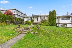 3977 Forest Street Burnaby, BC V5G 1W7