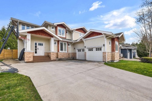 1012 Condor Place  Squamish, BC V8B 0P4