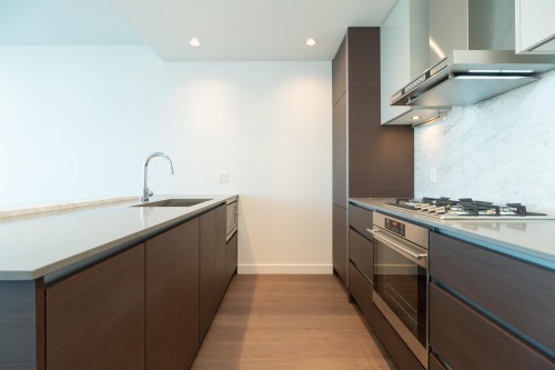 4010-4670 Assembly Way, Burnaby, BC 