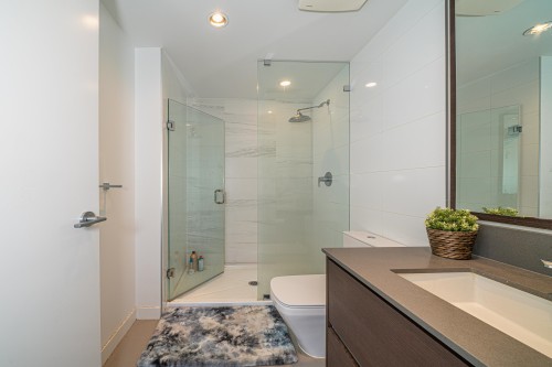 4010-4670 Assembly Way, Burnaby, BC 