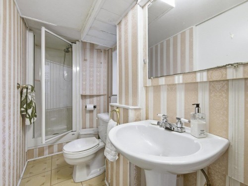 4508 12Th Avenue W, Vancouver, BC 