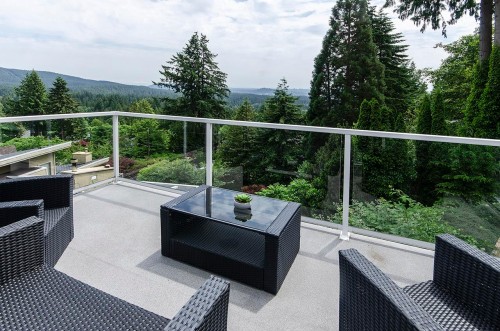 1241 Coleman Street, North Vancouver, BC 