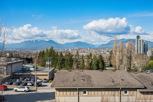 18-3788 Laurel Street, Burnaby, BC 