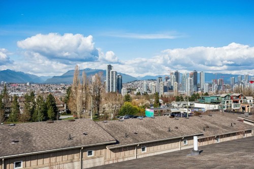 18-3788 Laurel Street, Burnaby, BC 