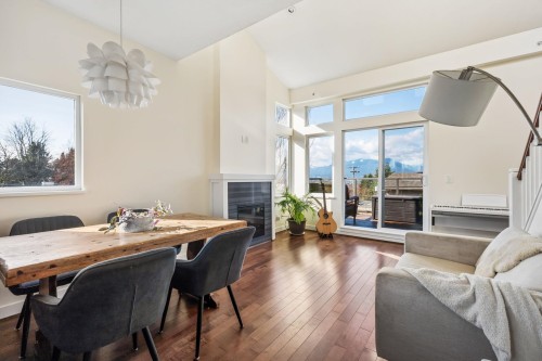 18-3788 Laurel Street, Burnaby, BC 