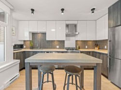 502-311 6th Avenue E Vancouver, BC V5T 1J9