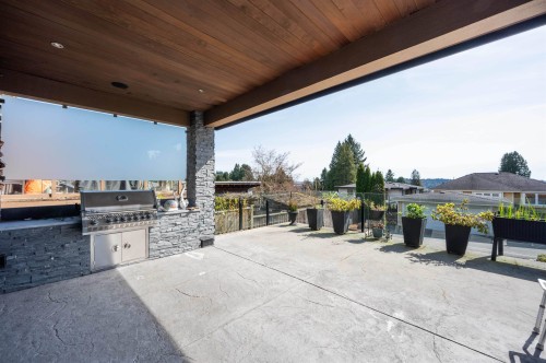 1468 Kings Avenue, West Vancouver, BC 
