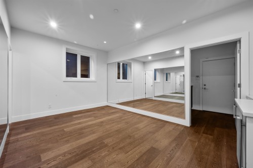1468 Kings Avenue, West Vancouver, BC 