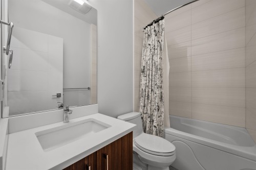 1468 Kings Avenue, West Vancouver, BC 