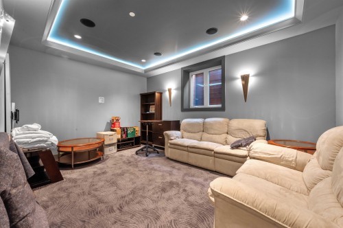 1468 Kings Avenue, West Vancouver, BC 