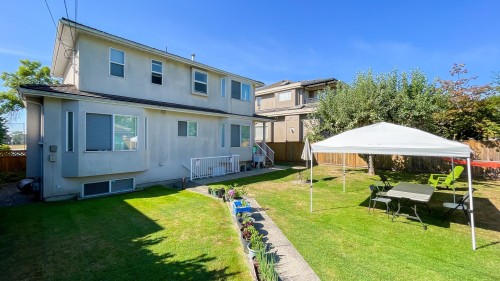 219 42Nd Avenue W, Vancouver, BC 