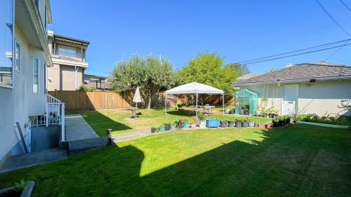 219 42Nd Avenue W, Vancouver, BC 