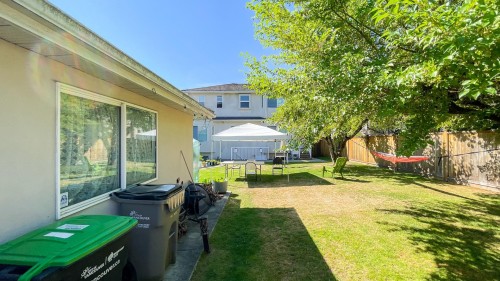 219 42Nd Avenue W, Vancouver, BC 