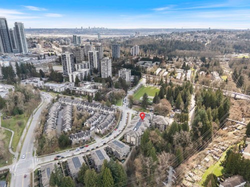 209-3399 Noel Drive, Burnaby, BC 