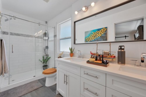 21199 River Road, Maple Ridge, BC 