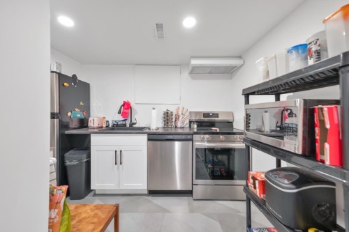 21199 River Road, Maple Ridge, BC 