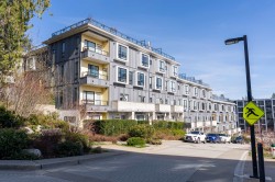 407-9350 University High Street Burnaby, BC V5A 0B6
