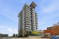 902-200 Nelson's Crescent New Westminster, BC V3L 0H4