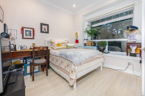 4786 4Th Avenue W, Vancouver, BC 