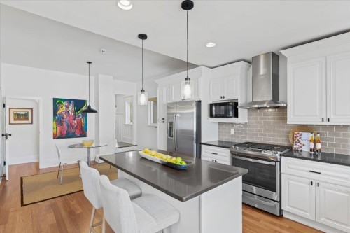 2755 42Nd Avenue W, Vancouver, BC 