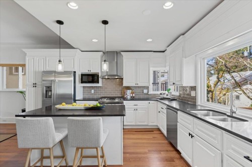 2755 42Nd Avenue W, Vancouver, BC 