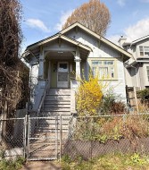 319 47th Avenue E Vancouver, BC V5W 2B1