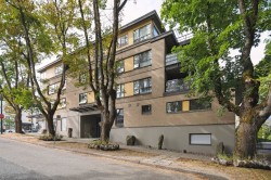 305-997 22 Avenue WVancouver, BC V5V 2A2