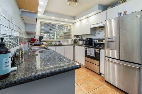 759 Morgan Road, North Vancouver, BC 