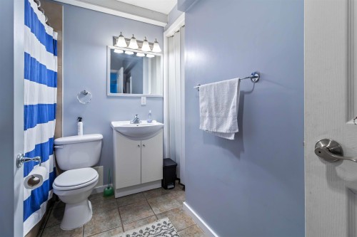 759 Morgan Road, North Vancouver, BC 