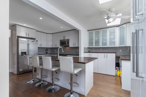 759 Morgan Road, North Vancouver, BC 