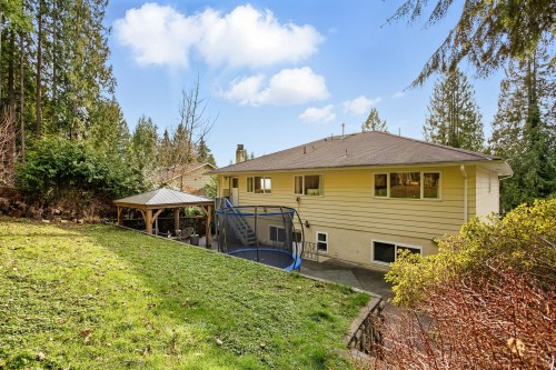 4938 Redonda Drive, North Vancouver, BC 