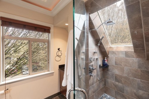 557 Prior Street, Vancouver, BC 