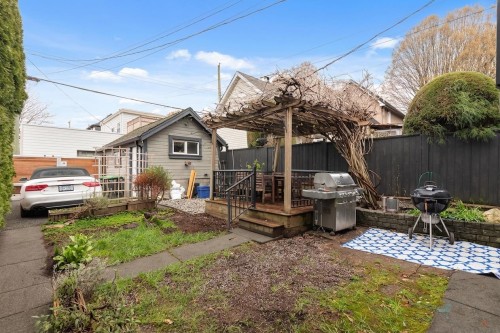 557 Prior Street, Vancouver, BC 