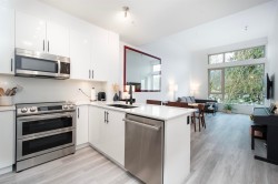 515-119 22nd Street W North Vancouver, BC V7M 0B4