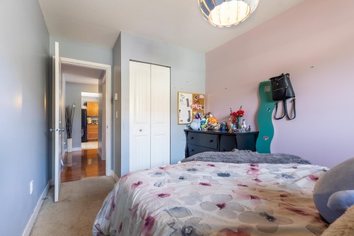 5708 Louise Way, Sechelt, BC 