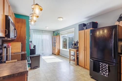 5708 Louise Way, Sechelt, BC 