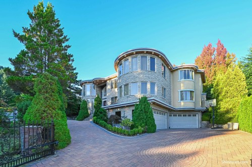 3063 Plateau Boulevard, Coquitlam, BC 