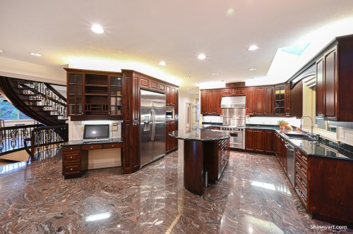 3063 Plateau Boulevard, Coquitlam, BC 