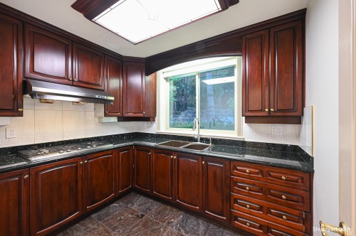 3063 Plateau Boulevard, Coquitlam, BC 