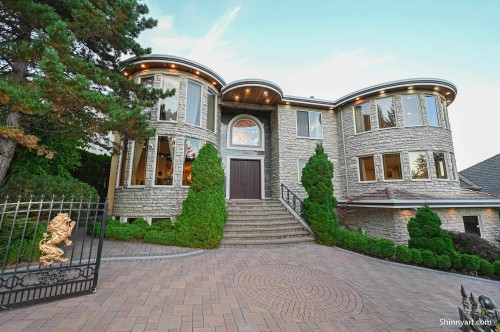 3063 Plateau Boulevard, Coquitlam, BC 