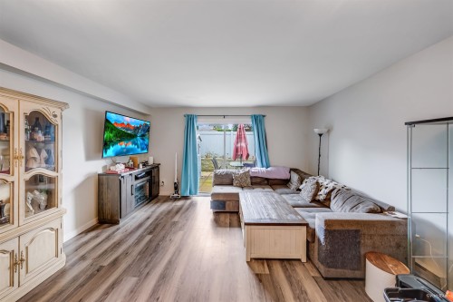 35-22411 124 Avenue  Maple Ridge, BC V2X 0H5