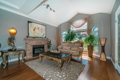 7548 Sequoia Road, Burnaby, BC 