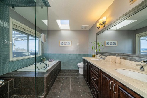 7548 Sequoia Road, Burnaby, BC 