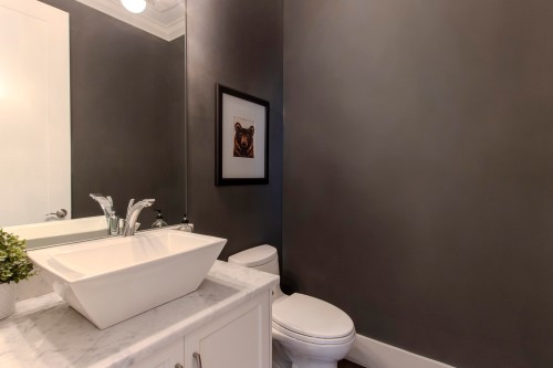 1018 Jay Crescent, Squamish, BC 