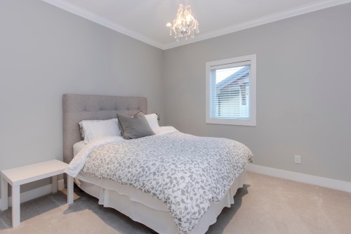 1018 Jay Crescent, Squamish, BC 