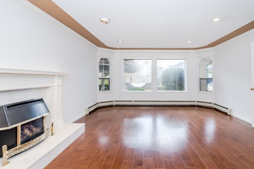 5371 Maple Road, Richmond, BC 