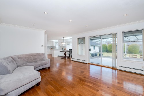 5371 Maple Road, Richmond, BC 